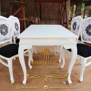 set-meja-makan-shabby-simple